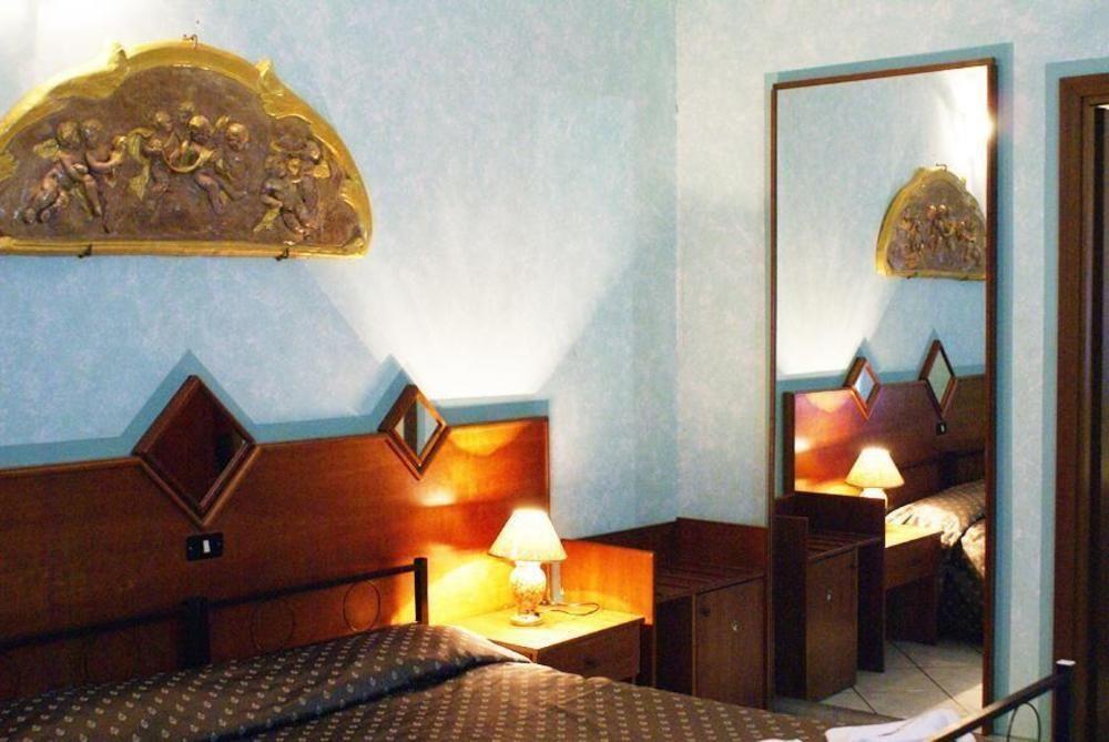 Hotel Farini Roma Ngoại thất bức ảnh